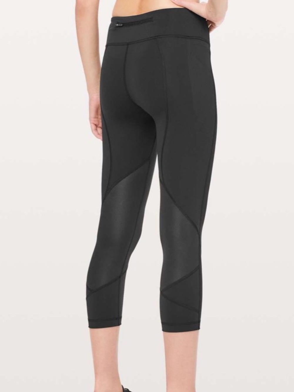 lululemon Pace Revival Crop Full On Luxtreme 22” Sz 2